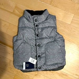 BNWT Baby Gap Down Puffer Vest - Toddler 3T